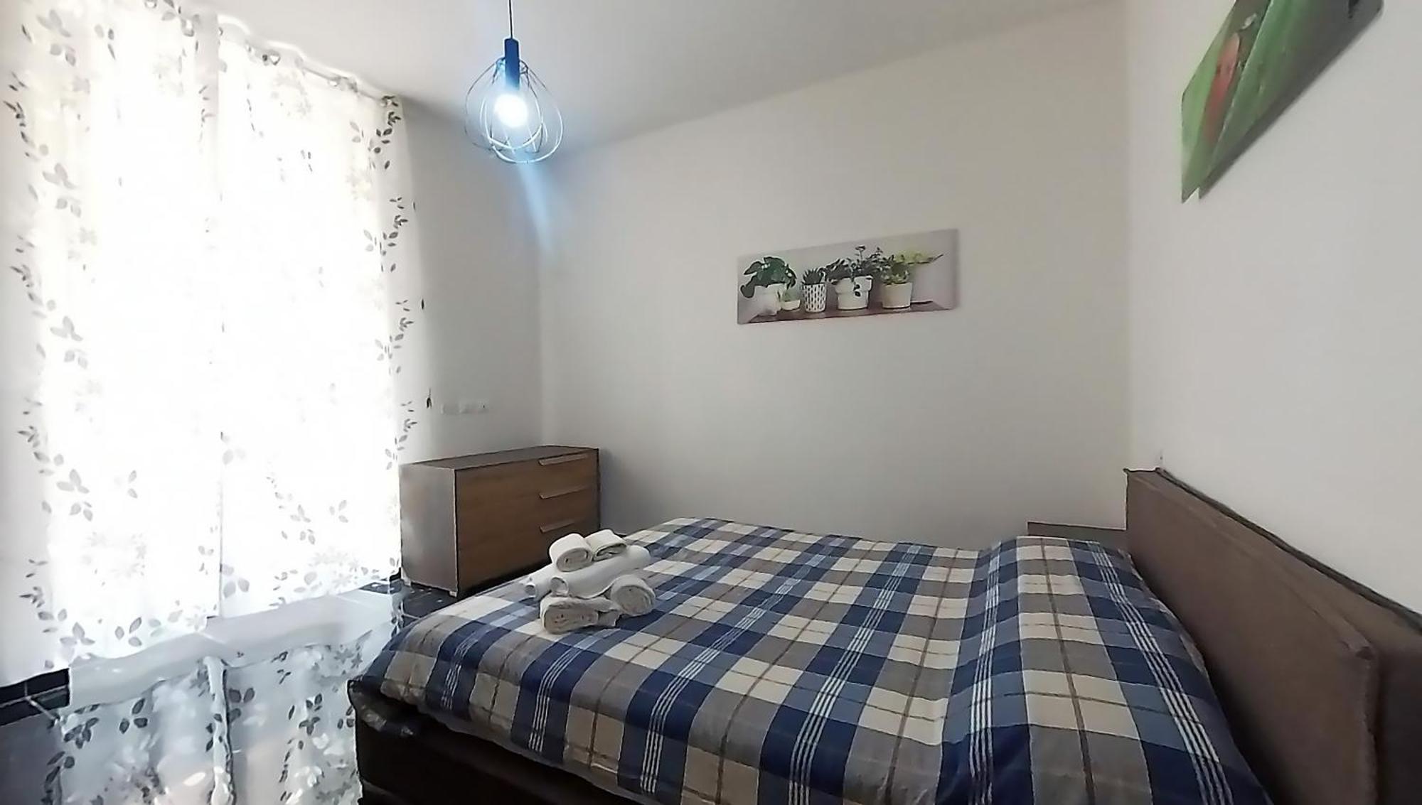 Tra Centro E Mare - Intero Appartamento Con Parcheggio Σαβόνα Εξωτερικό φωτογραφία